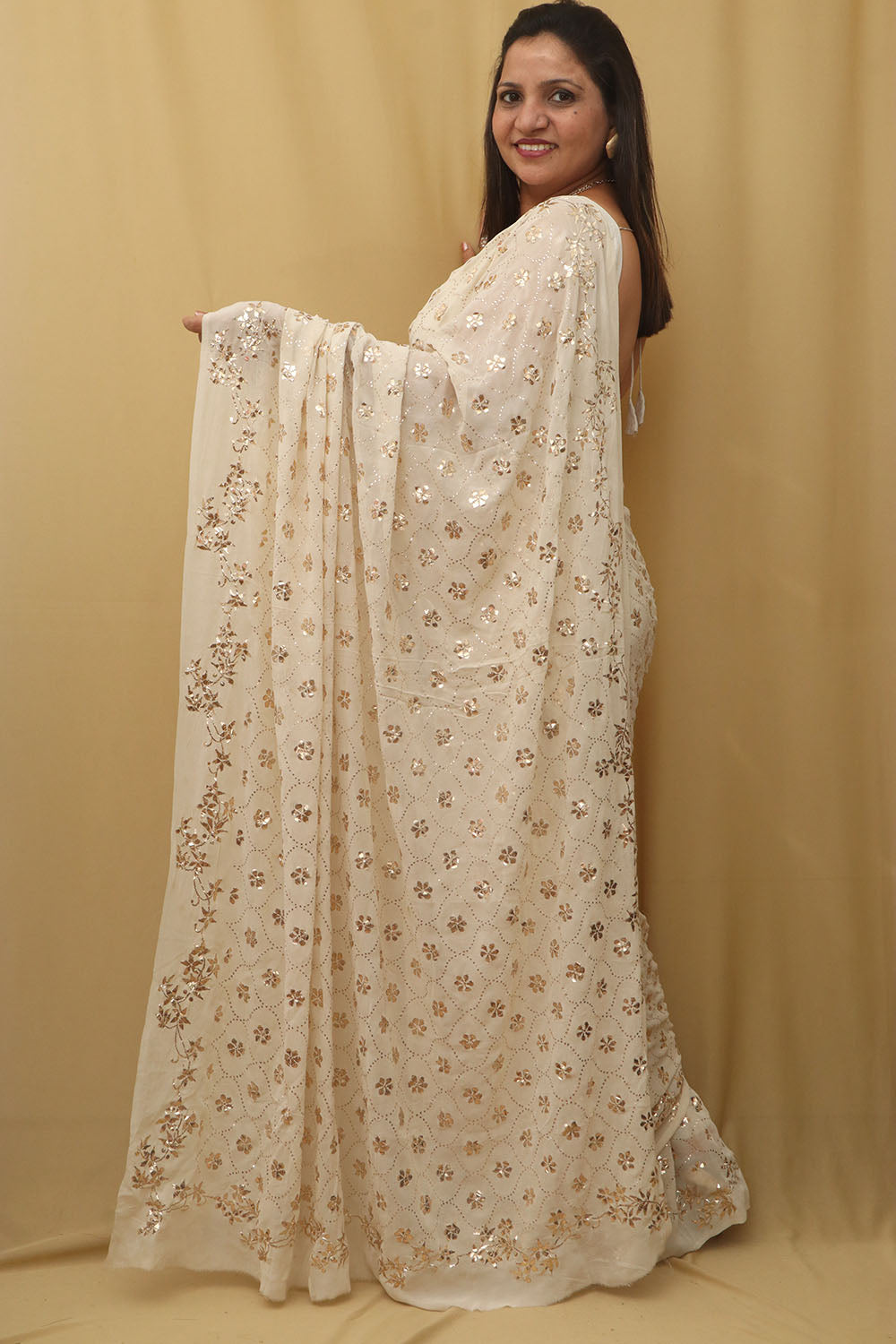 Dyeable Pure Georgette Hand Mukaishwork Saree - Luxurion World