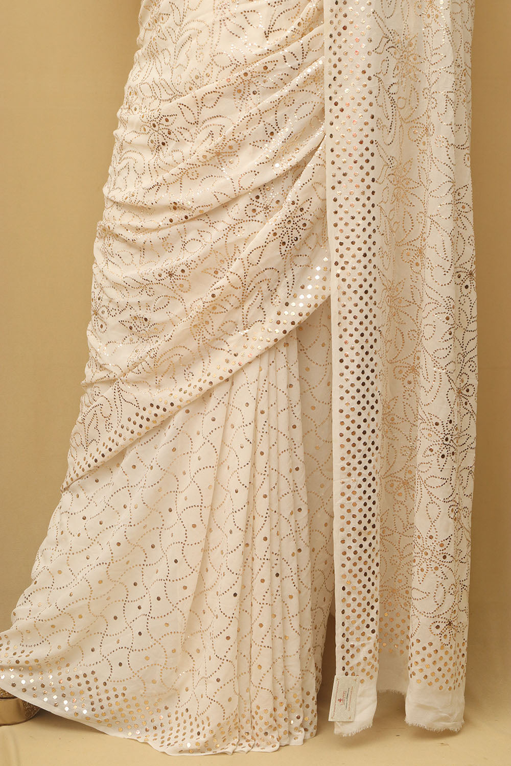 Customizable Chikankari Georgette Saree with Mukaishwork - Luxurion World