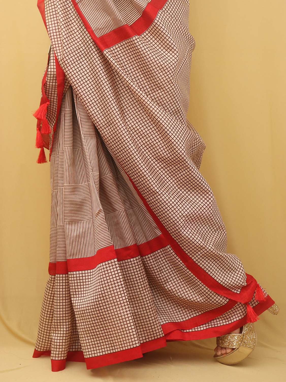 Pastel Digital Printed Silk Saree - Luxurion World