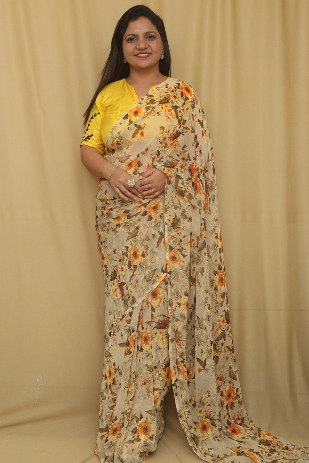 Pastel Digital Printed Georgette Saree With Plain Silk Blouse Piece Fabric - Luxurion World