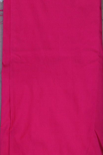 Elegant Off White Digital Printed Georgette Saree With Plain Silk Blouse Piece Fabric - Luxurion World