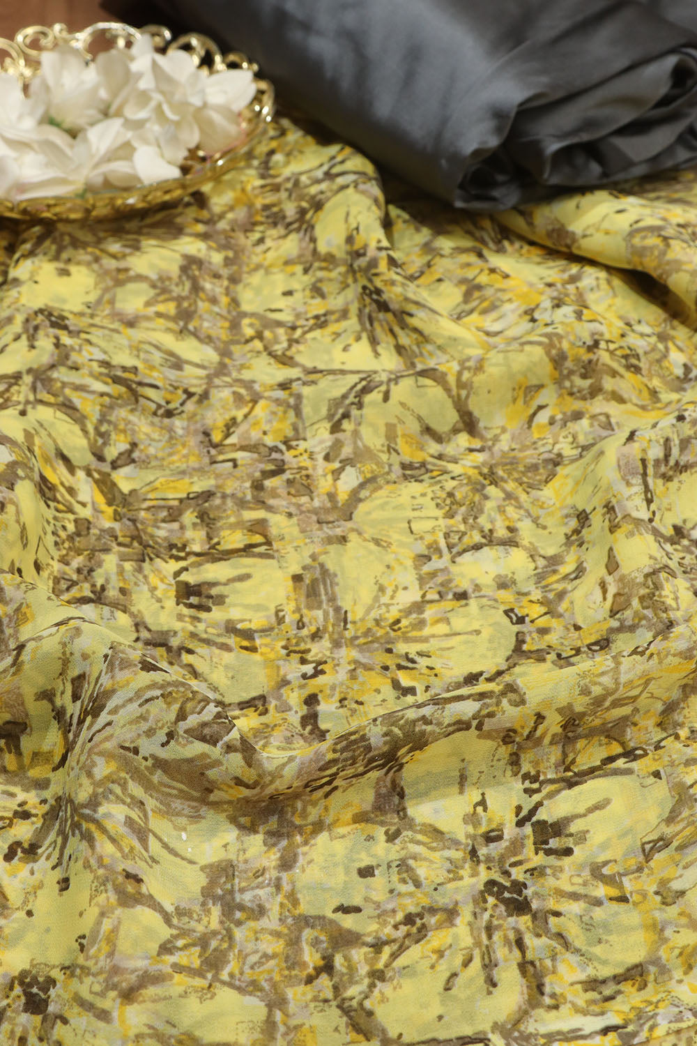 Stunning Yellow Digital Printed Georgette Saree With Plain Silk Blouse Piece Fabric - Luxurion World