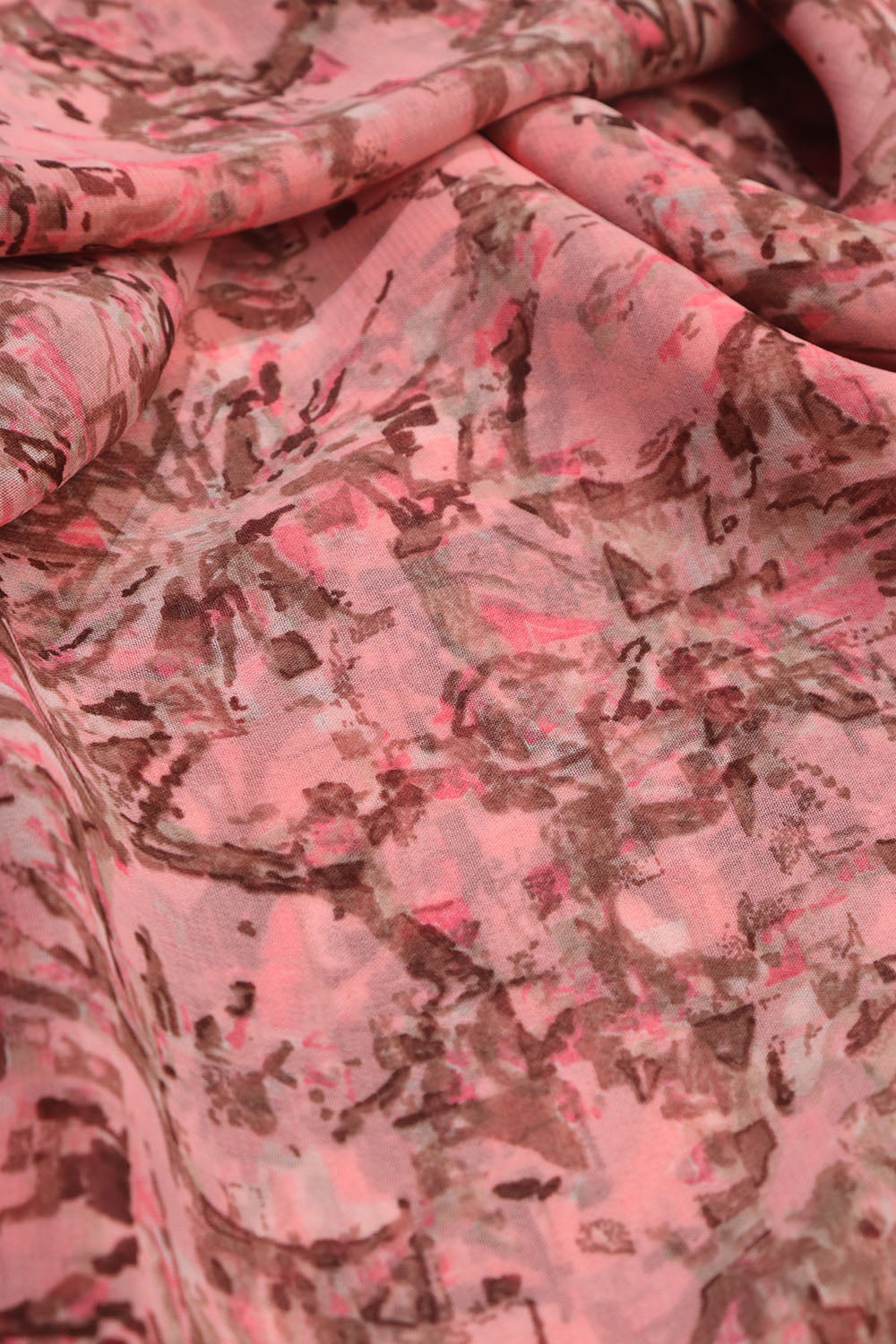Pretty in Pink: Digital Printed Georgette Saree With Plain Silk Blouse Piece Fabric - Luxurion World