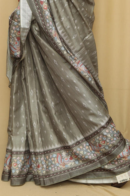 Stunning Green Digital Printed Ikat Silk Kalamkari Border Saree - Luxurion World