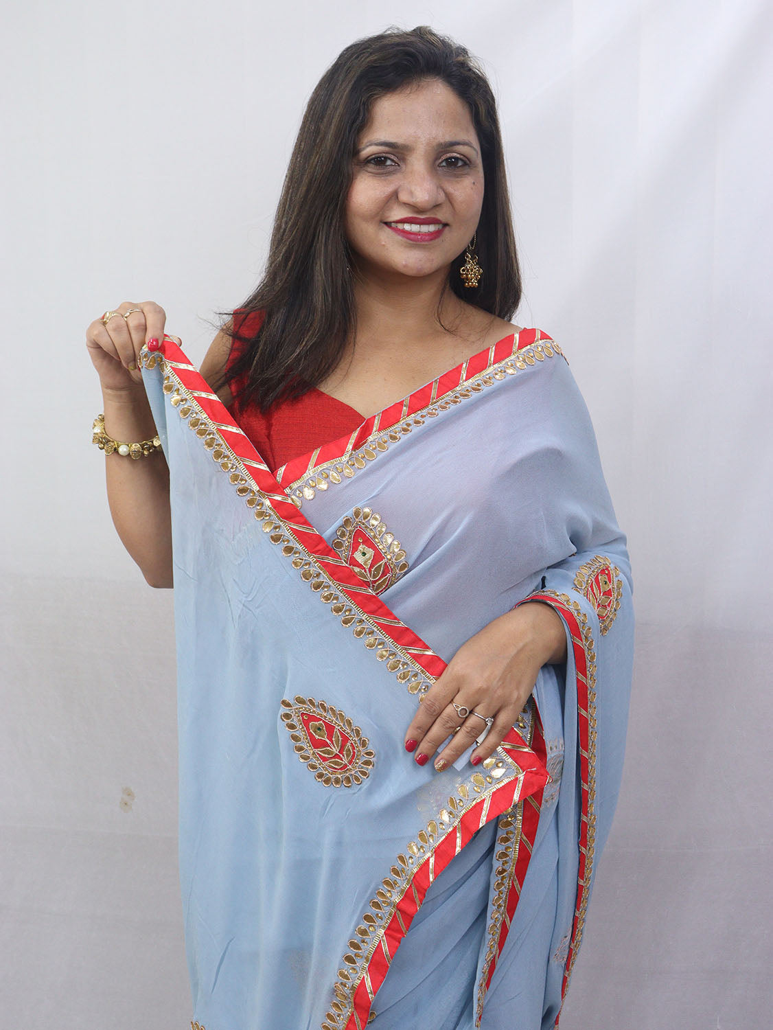 Stunning Grey Gota Patti Georgette Saree for Elegant Occasions - Luxurion World