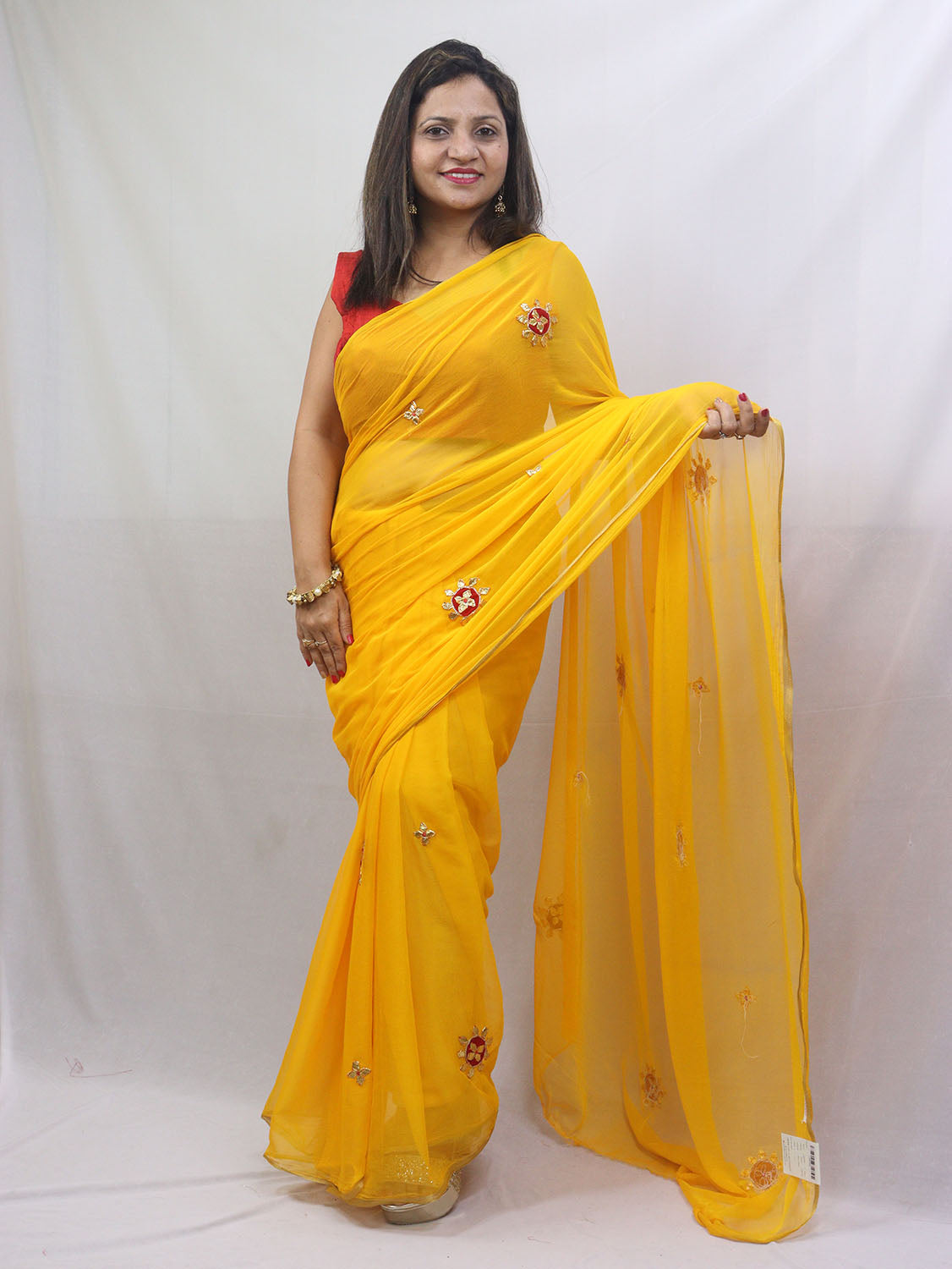Stunning Yellow Gota Patti Georgette Saree for Elegant Occasions - Luxurion World