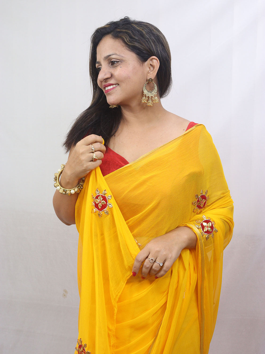 Stunning Yellow Gota Patti Georgette Saree for Elegant Occasions - Luxurion World