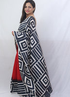Exquisite Red Hand Painted Murshidabad Silk Saree - Perfect for Special Occasions - Luxurion World