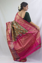 Stunning Green Handloom Ikat Pure Silk Saree with Kanjeevaram Border - Pochampally - Luxurion World