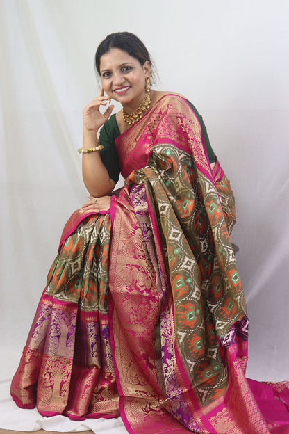 Stunning Green Handloom Ikat Pure Silk Saree with Kanjeevaram Border - Pochampally