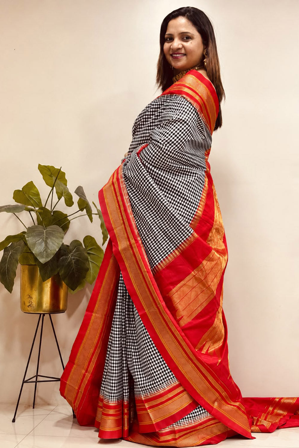 Black and Red Ilkal Silk Temple Border Checks Saree