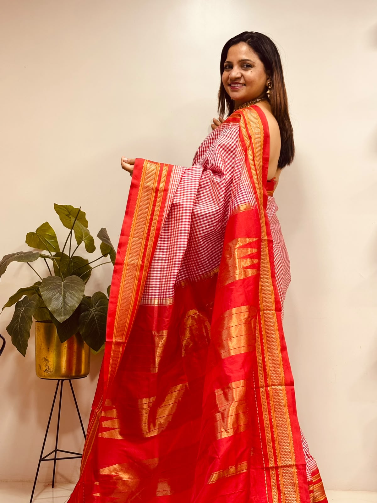 Red Ilkal Silk Temple Border Checks Saree