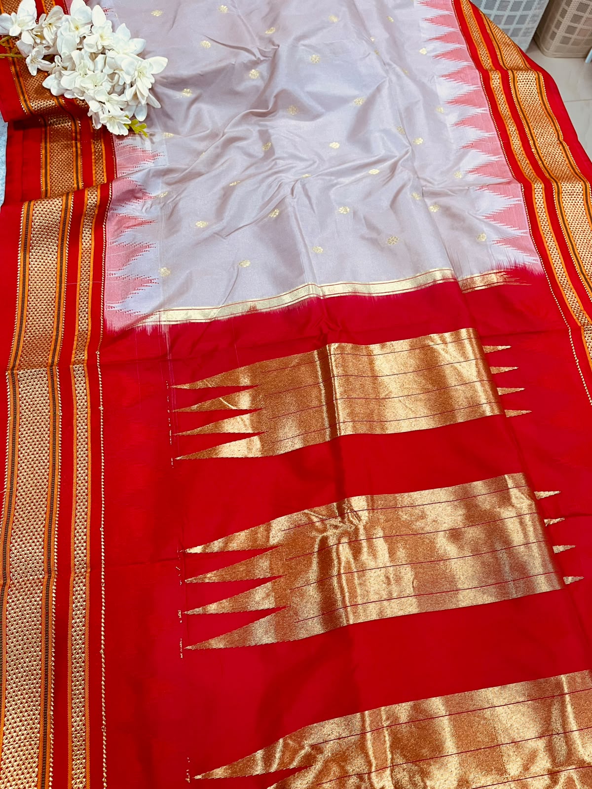 Pastel and Red Ilkal Silk Small Booti Big Temple Border Saree