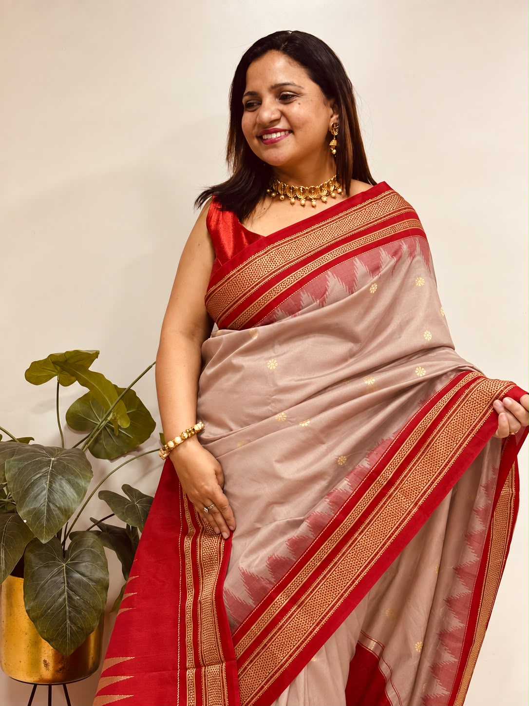 Pastel and Red Ilkal Silk Small Booti Big Temple Border Saree