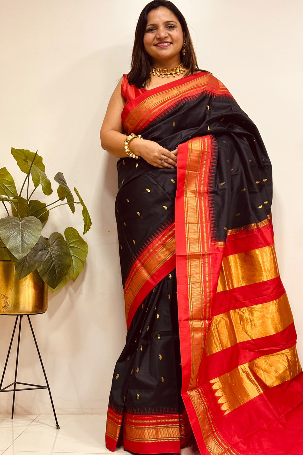 Black and Red Ilkal Pure Silk Booti Design Temple Border Saree
