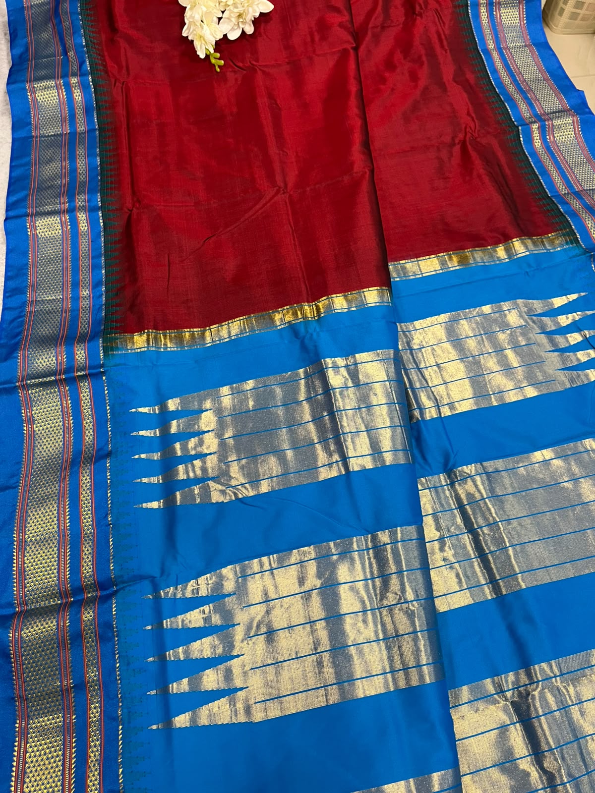 Maroon and Blue Shot Ilkal Pure Silk Booti Design Temple Border Saree