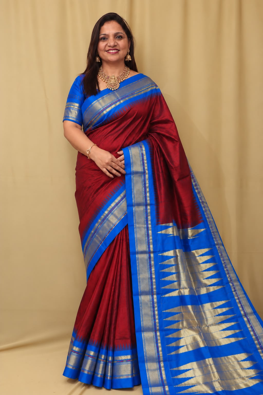 Maroon and Blue Shot Ilkal Pure Silk Booti Design Temple Border Saree