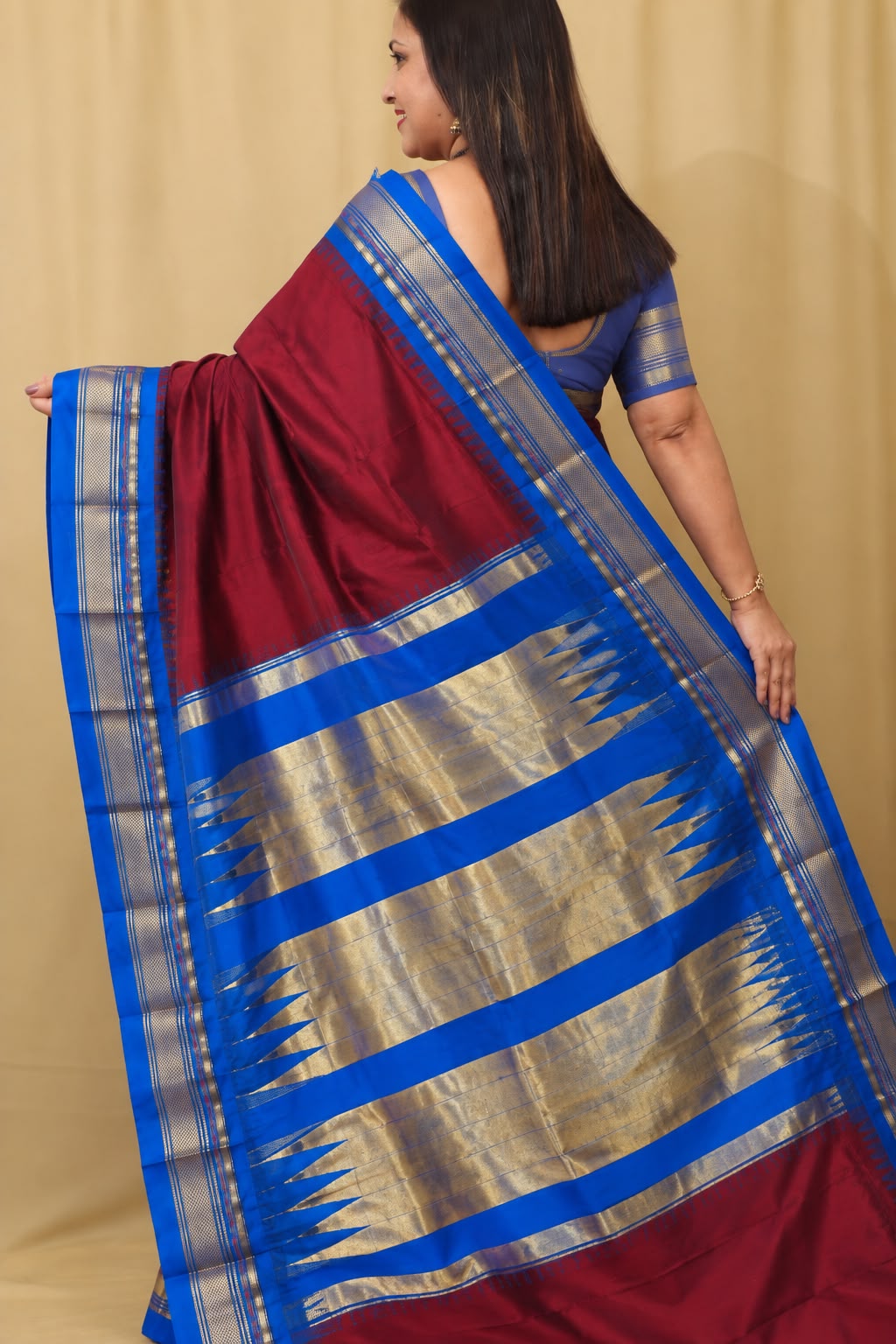 Maroon and Blue Shot Ilkal Pure Silk Booti Design Temple Border Saree