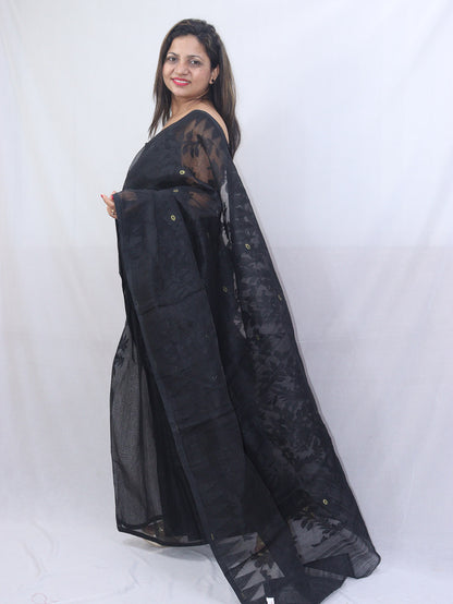 Stunning Black Dhakai Jamdani Cotton Saree - Perfect for Any Occasion!