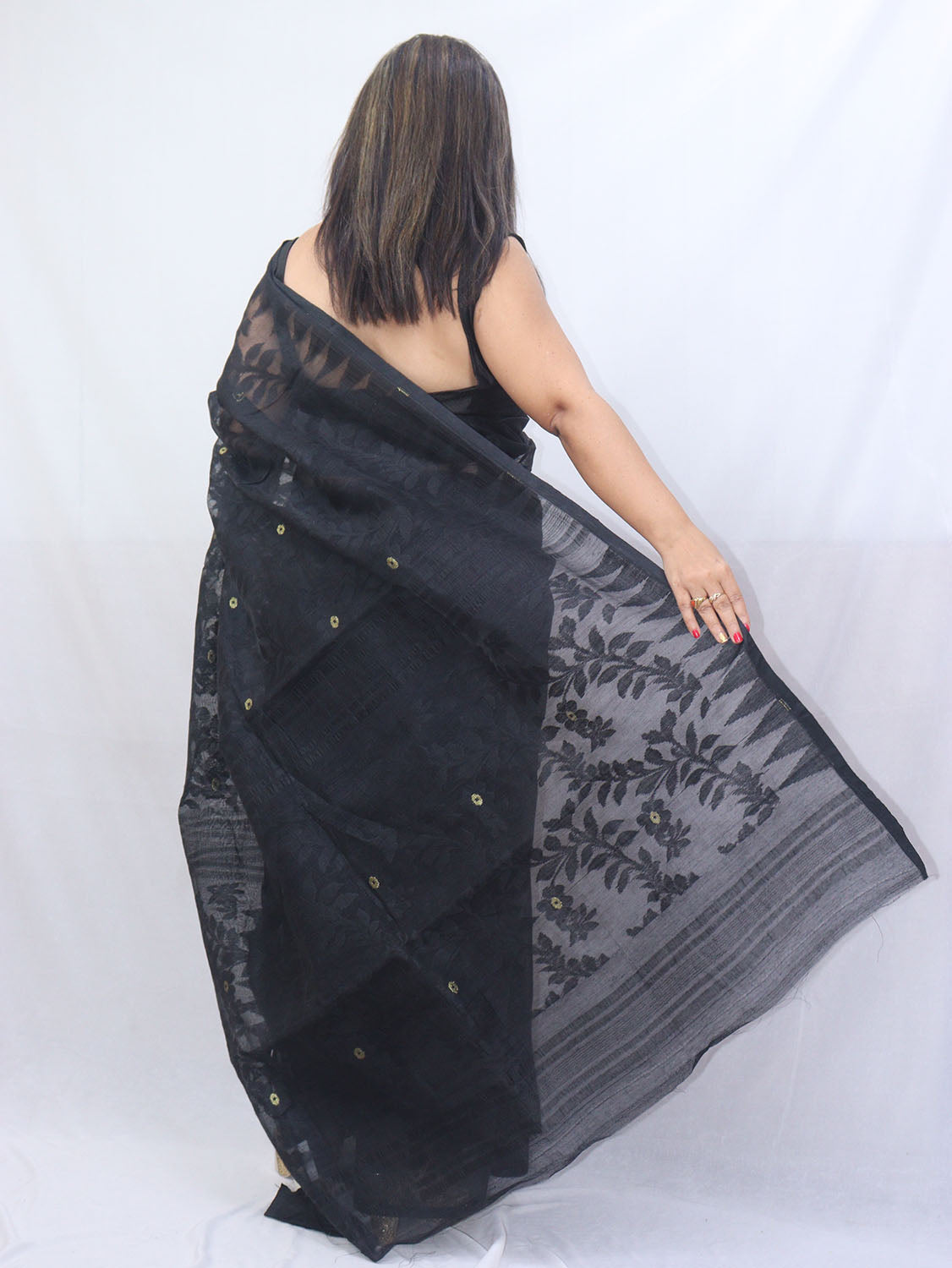 Stunning Black Dhakai Jamdani Cotton Saree - Perfect for Any Occasion!