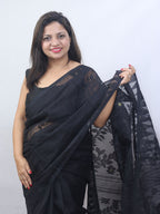 Elegant Black Dhakai Jamdani Saree - Versatile and Chic! - Luxurion World