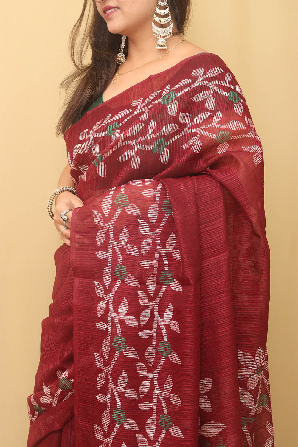 Elegant Maroon Jamdani Print Tussar Silk Saree - Luxurion World