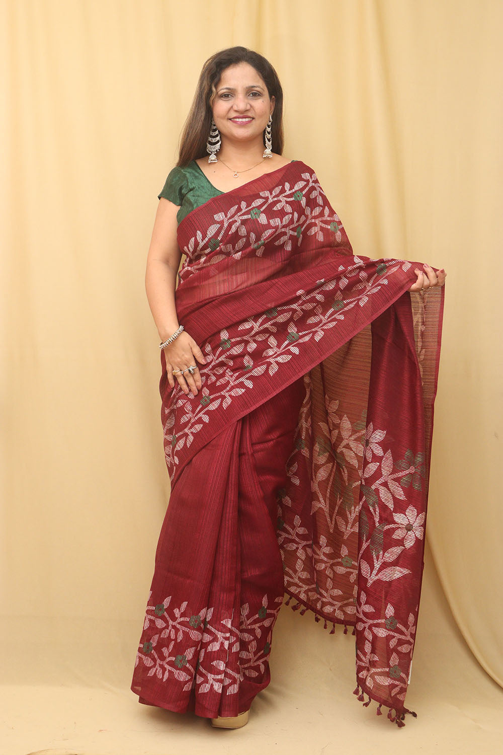 Elegant Maroon Jamdani Print Tussar Silk Saree - Luxurion World