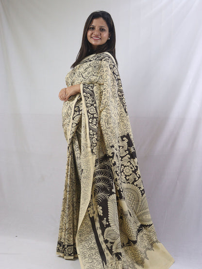 Hand-Painted Kalamkari Chennur Silk Saree: Stunning Black & White Elegance - Luxurion World