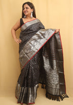 Elegant Black Kanjeevaram Silk Checks Saree: Timeless Beauty - Luxurion World