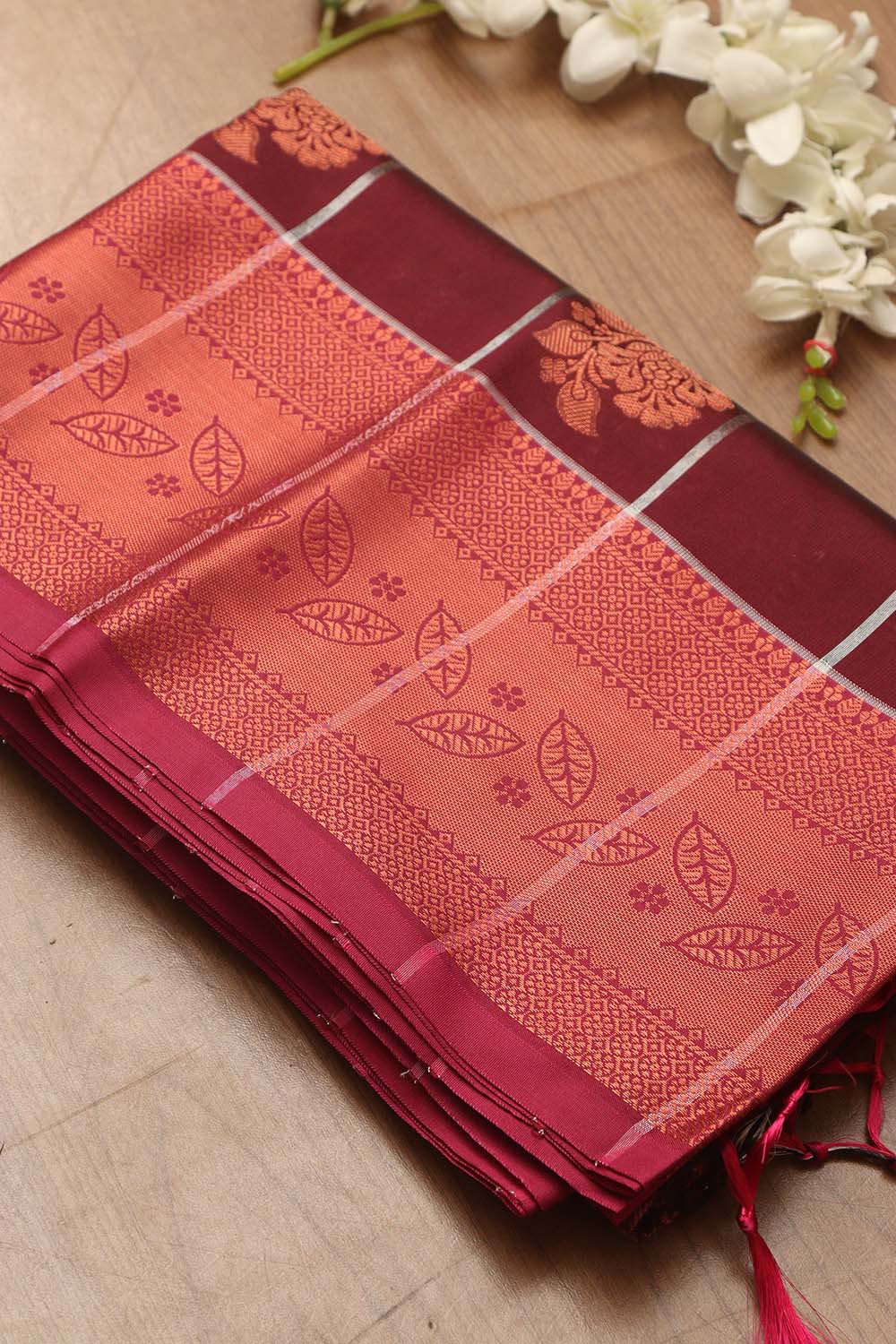 Elegant Maroon Kanjeevaram Silk Checks Saree - Luxurion World