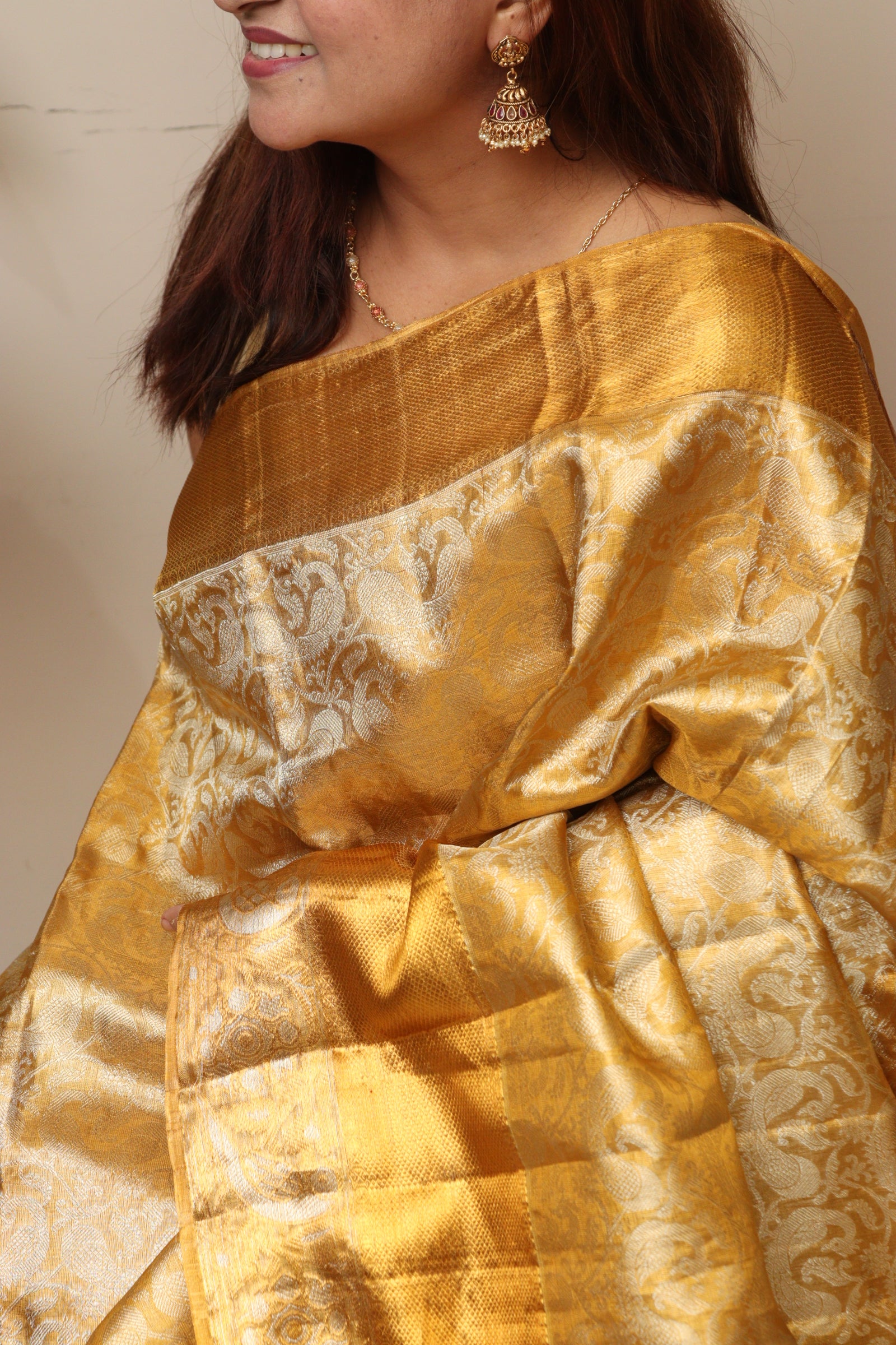 Luxurious Golden Pure Tissue Silk With Real Gold Zari Handloom Kanjeevaram Saree - Luxurion World