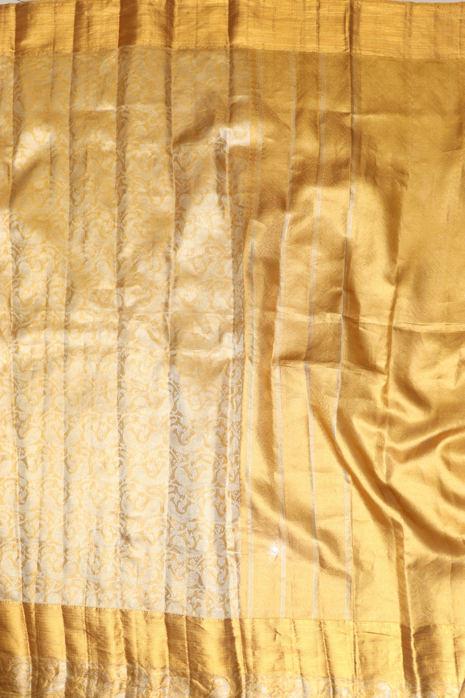 Luxurious Golden Pure Tissue Silk With Real Gold Zari Handloom Kanjeevaram Saree - Luxurion World