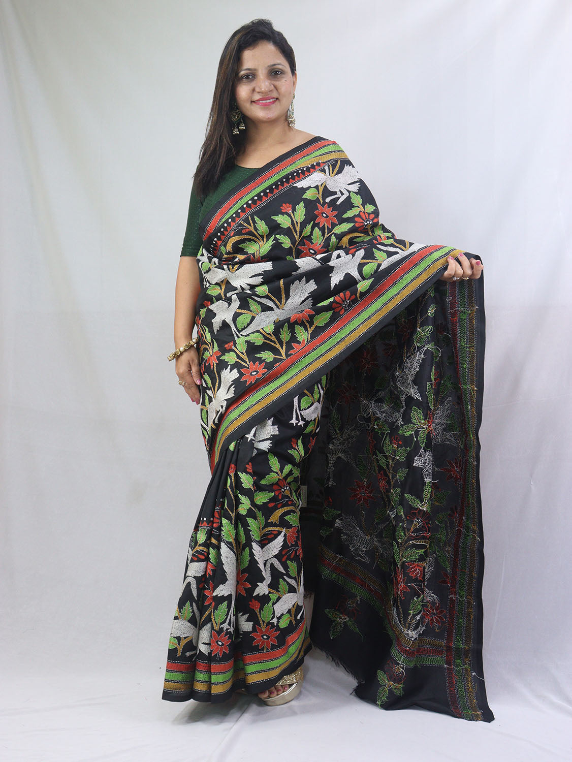 Exquisite Black Kantha Silk Saree with Hand Embroidery - Luxurion World