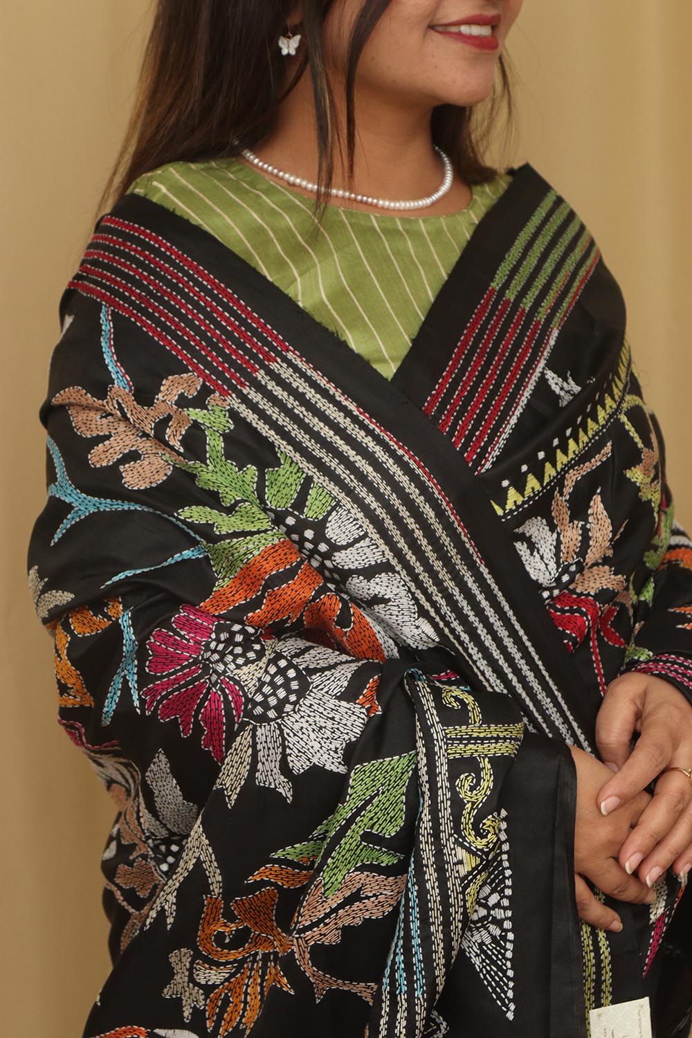 Exquisite Black Kantha Silk Saree with Hand Embroidery - Luxurion World