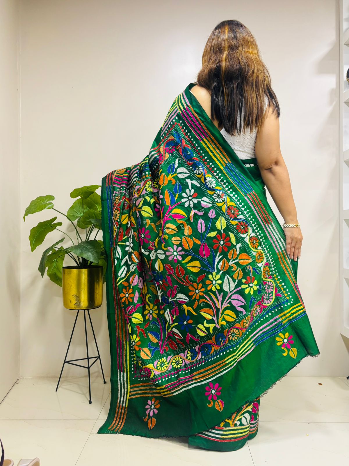 Green Hand Embroidered Kantha Pure Bangalore Silk Saree - Luxurion World