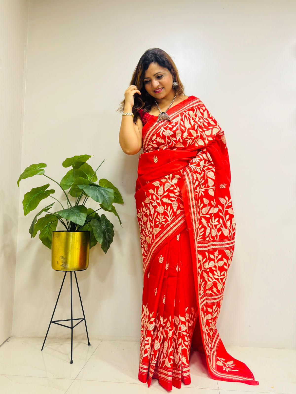 Red Hand Embroidered Kantha Pure Bangalore Silk Saree - Luxurion World