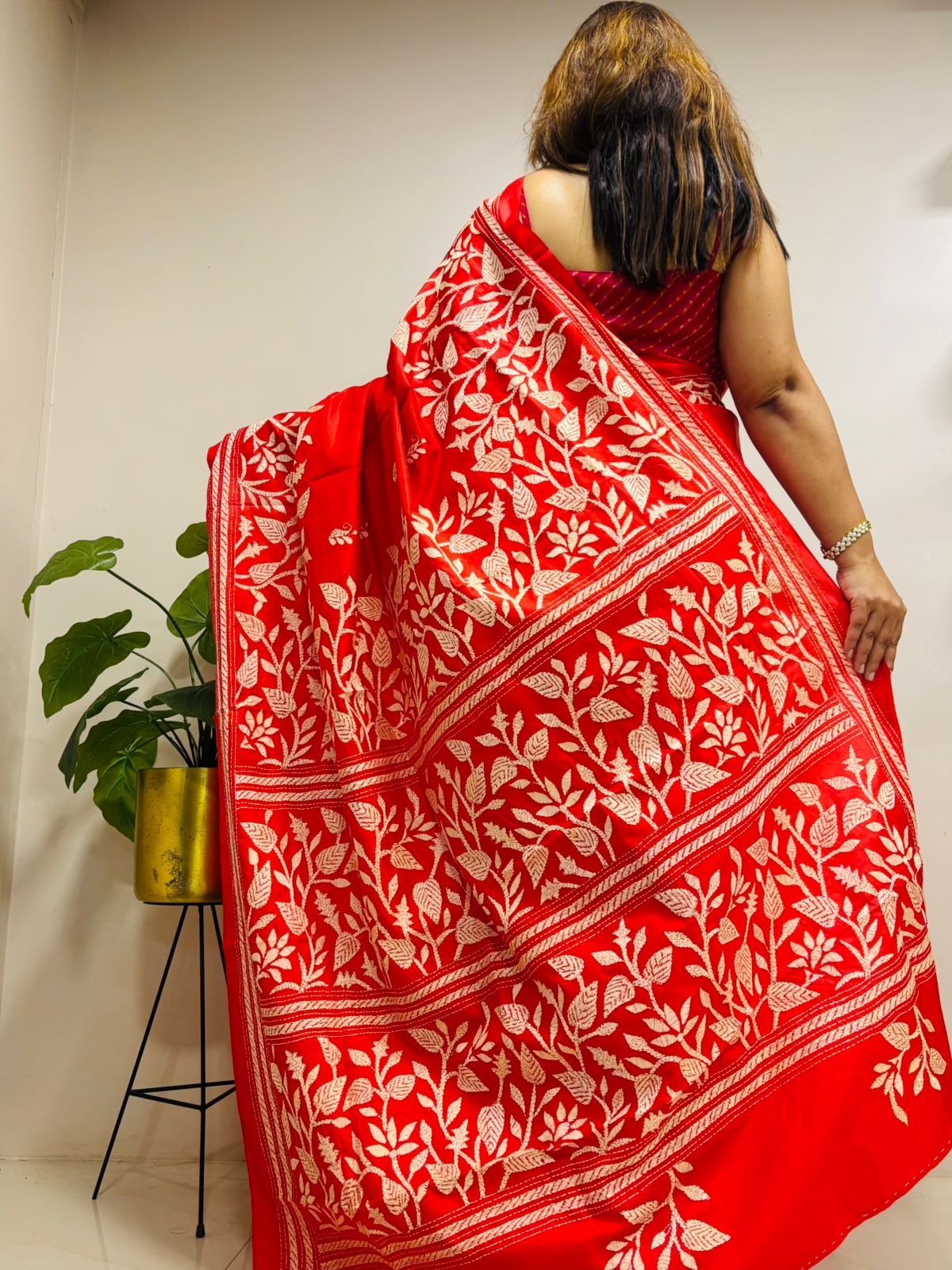 Red Hand Embroidered Kantha Pure Bangalore Silk Saree - Luxurion World