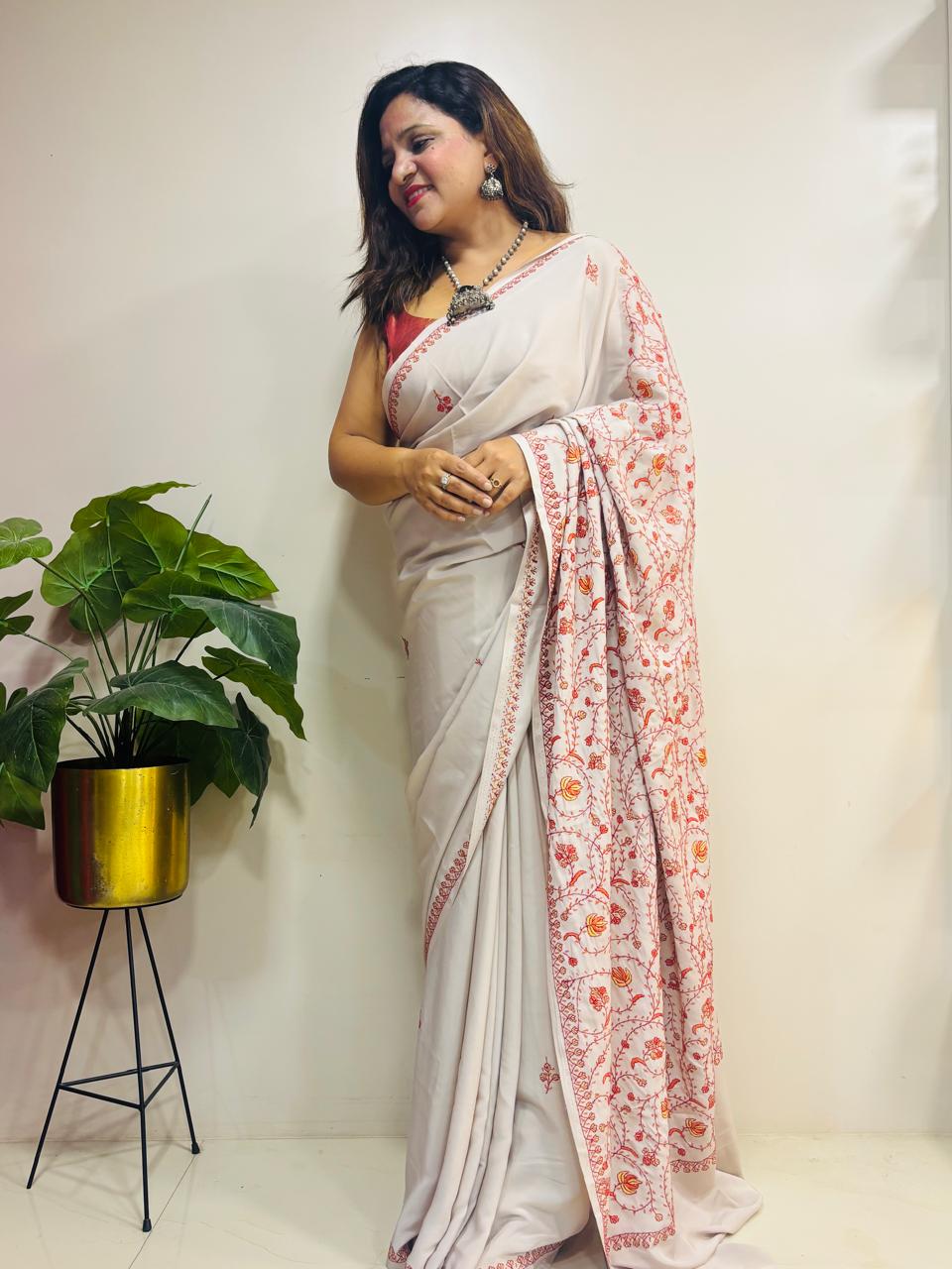 Pastel Kashmiri Sozni Crepe Saree—Fine Needle Embroidery, Festive & Wedding