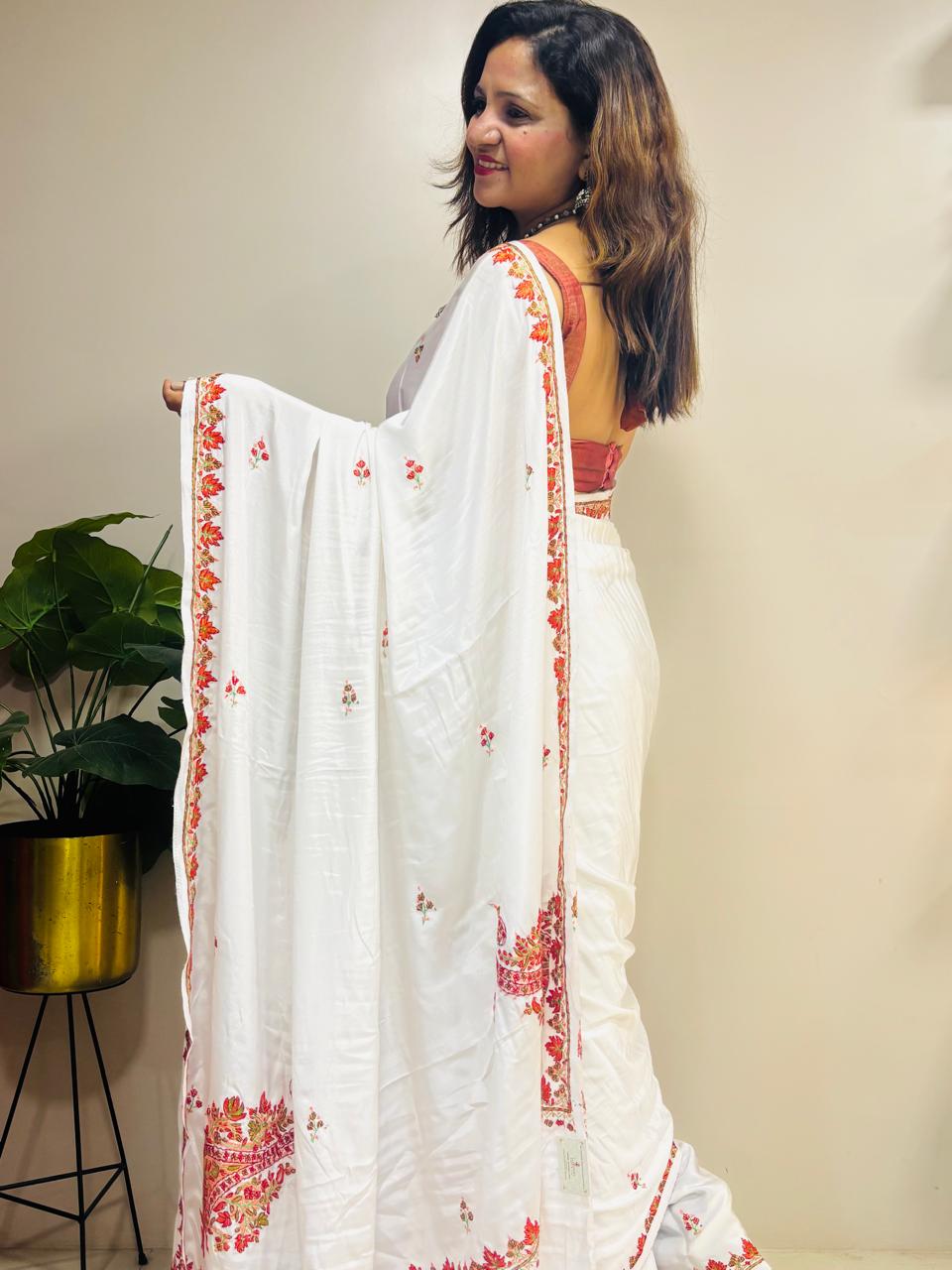 White Kashmiri Sozni Crepe Saree—Fine Needle Embroidery, Wedding & Festive