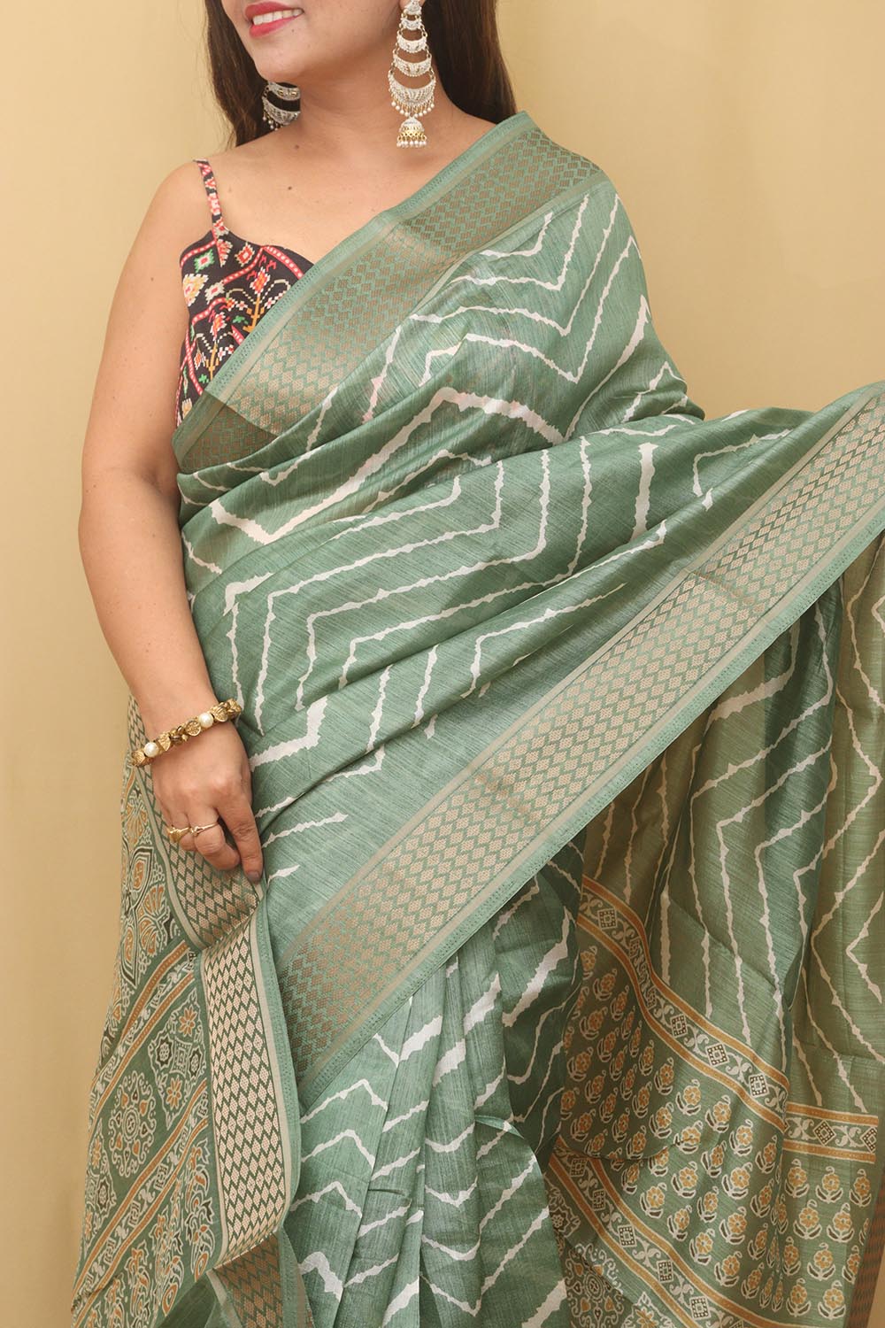 Green Leheriya Print Tussar Cotton Silk Saree - Luxurion World