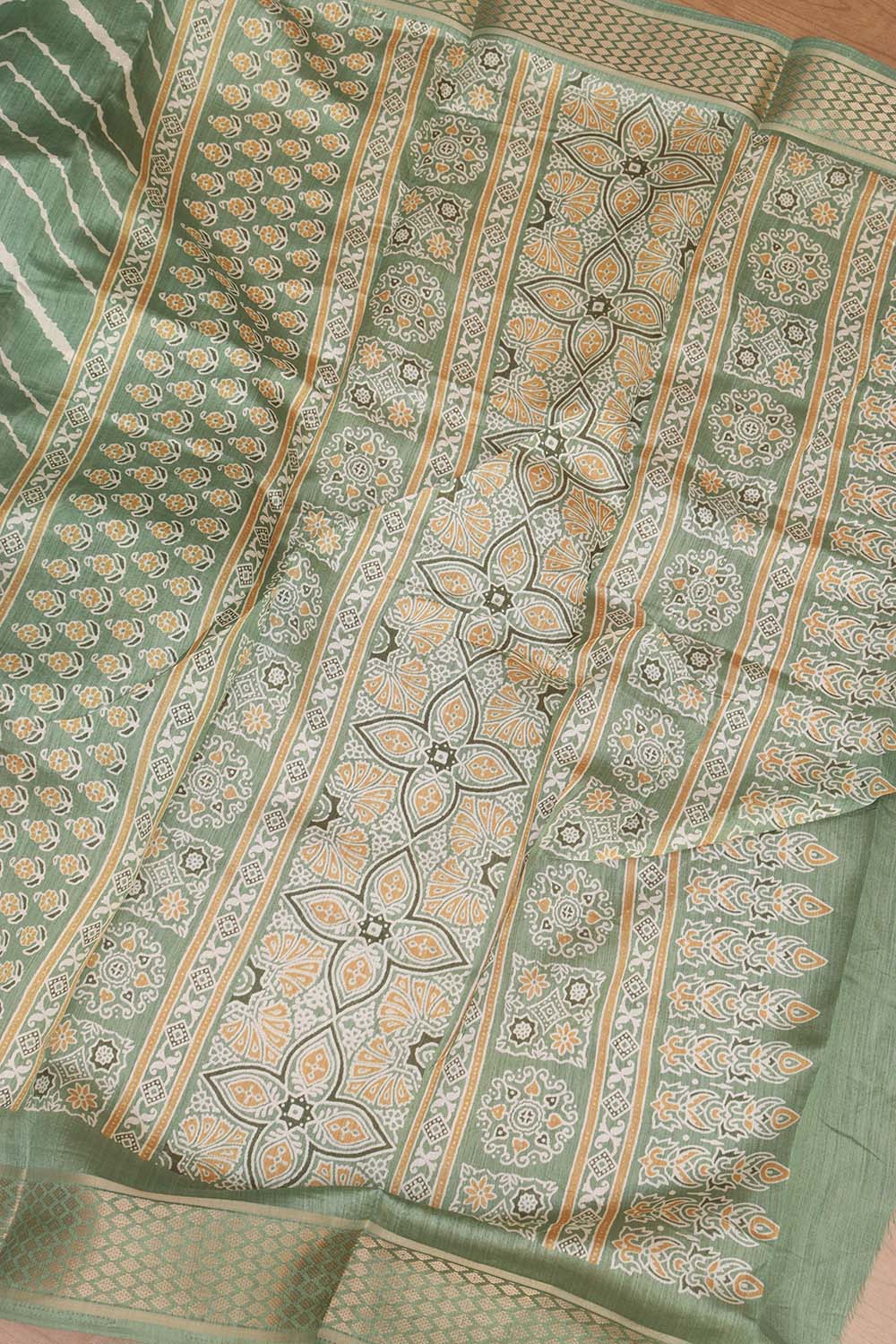 Green Leheriya Print Tussar Cotton Silk Saree - Luxurion World