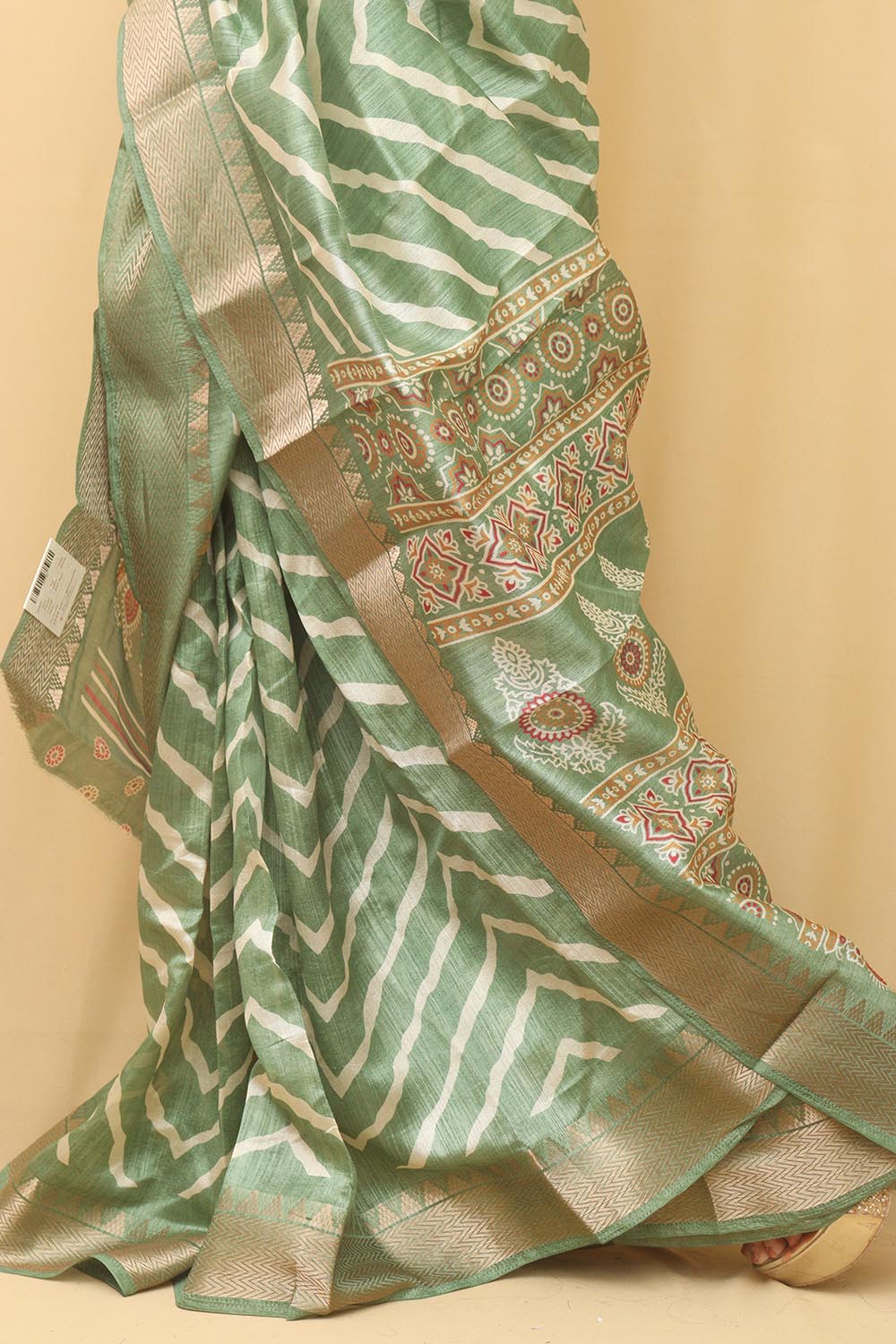 Stunning Green Leheriya Tussar Silk Saree - Luxurion World