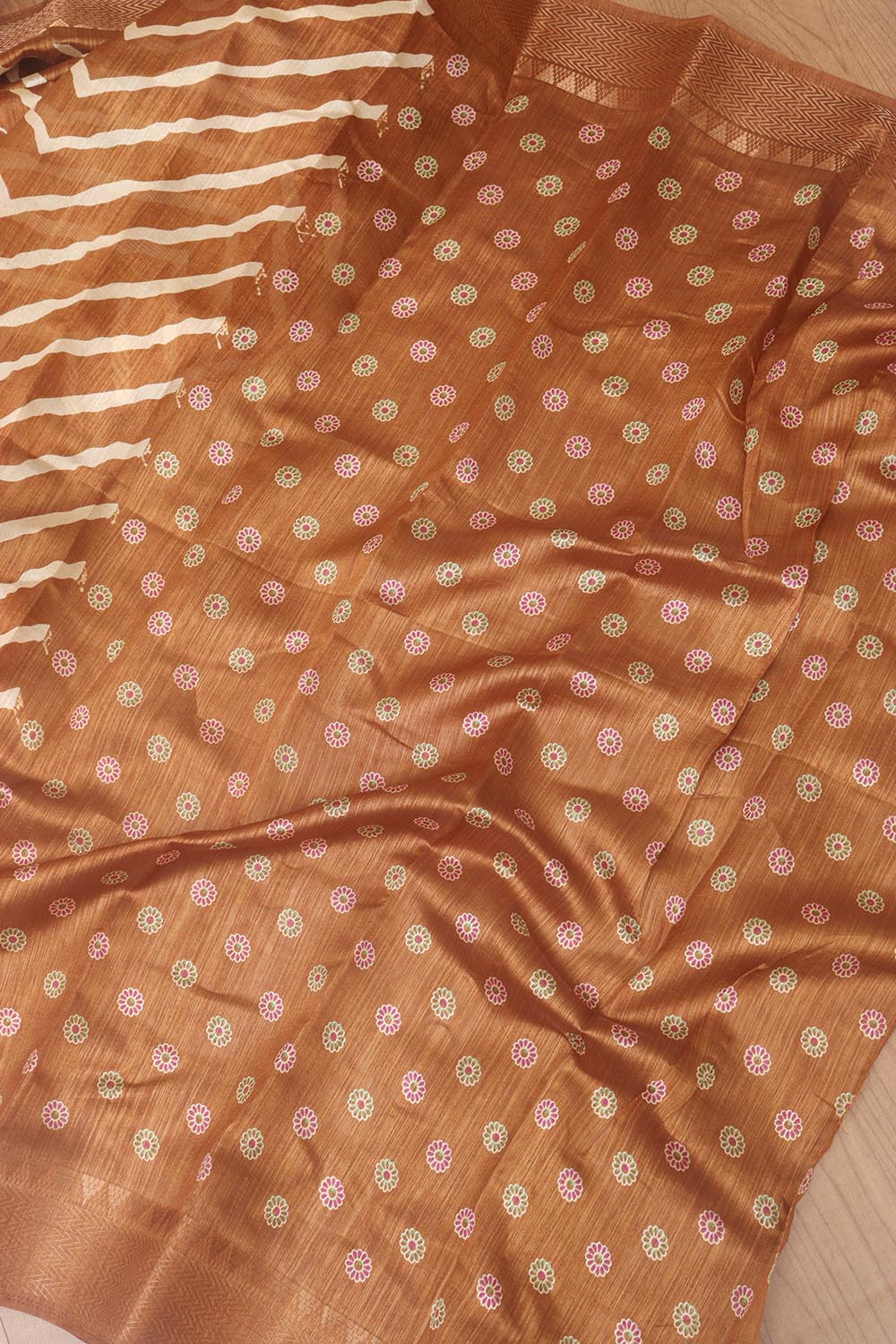 Brown Leheriya Print Tussar Cotton Silk Saree - Luxurion World