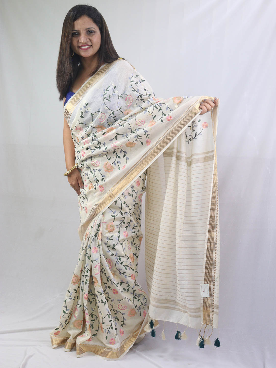 Stunning Pastel Linen Silk Saree with Intricate Embroidery