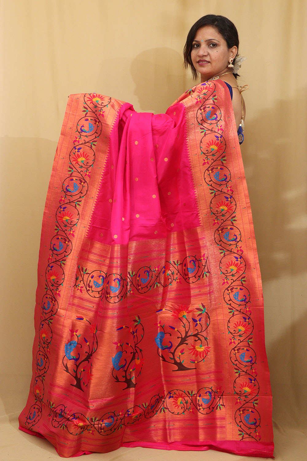 Exquisite Pink Paithani Silk Saree with Peacock & Flower - Luxurion World