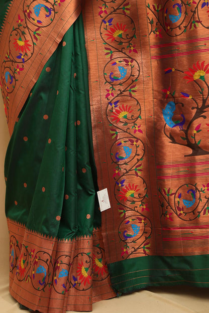Exquisite Green Paithani Silk Saree with Peacock & Flower - Luxurion World