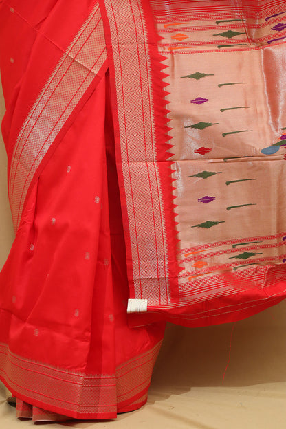 Exquisite Red Paithani Silk Peacock Design Saree - Luxurion World