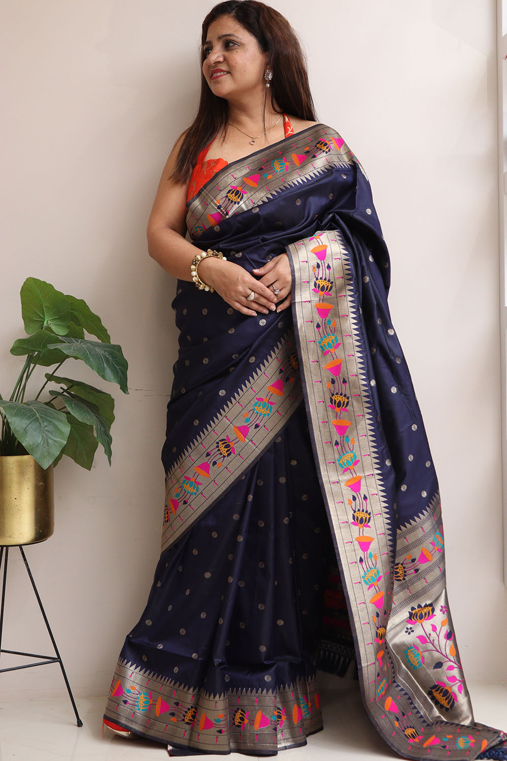 Elegant Blue Silk Paithani Flower Design Saree - Luxurion World