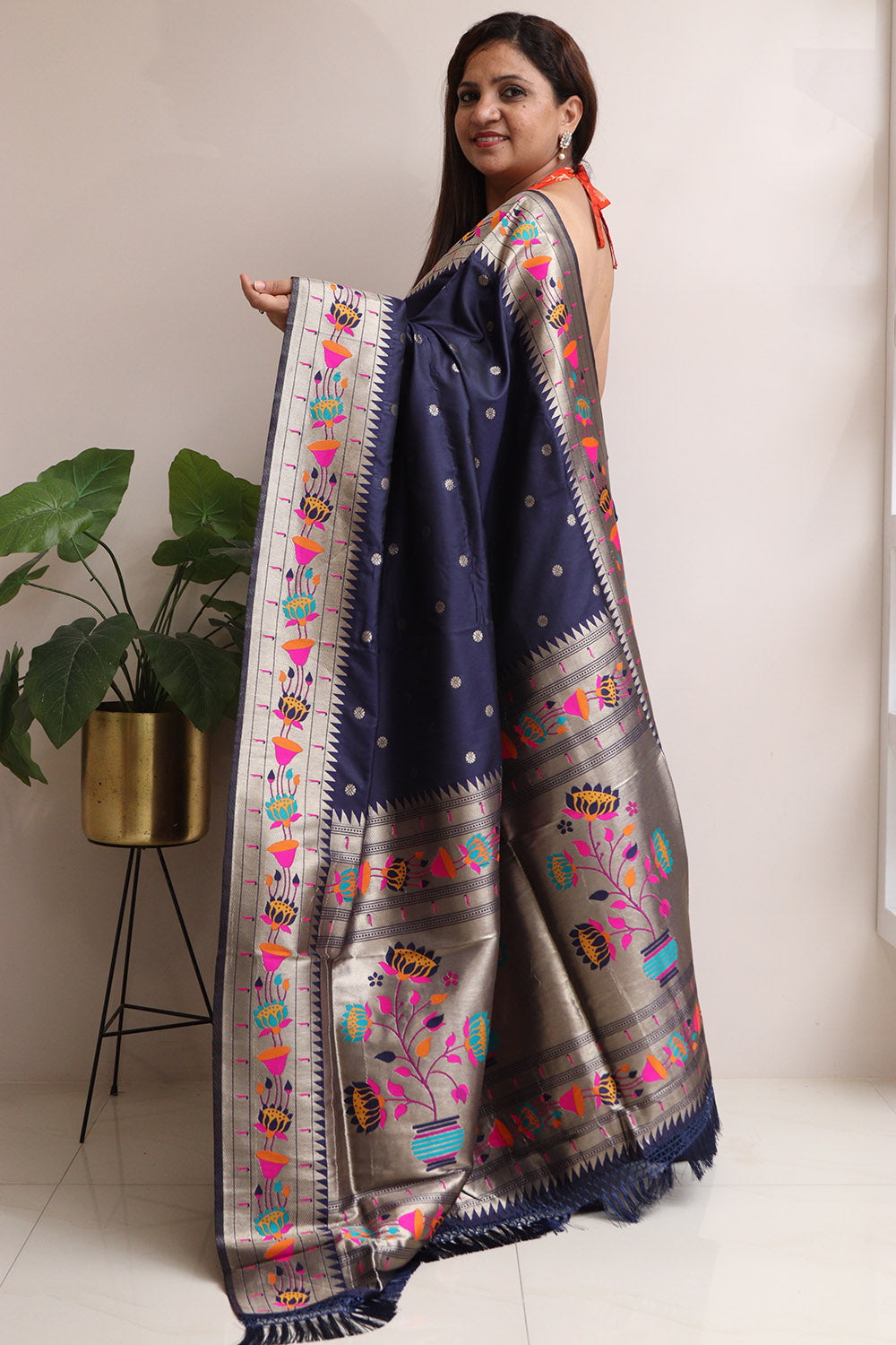 Elegant Blue Silk Paithani Flower Design Saree - Luxurion World