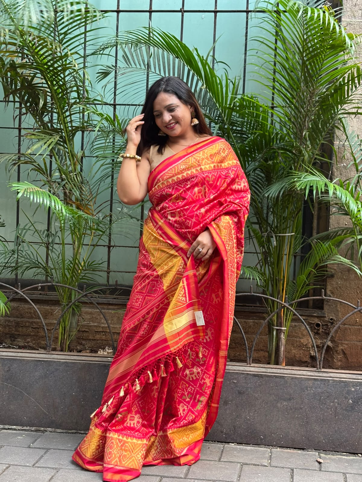 Pink Red Pure Silk Patola Single Ikat Saree IS1P3AM226092501